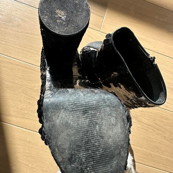 Black Sequin Platform Boots - Picture 5 of 8